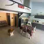 Les Pins Patio Avec Terrasse Dans La Pinede Plage A Pied Pour 4 Personnes